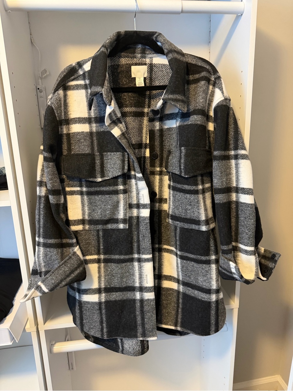 H&M Black White Plaid Shacket Size L